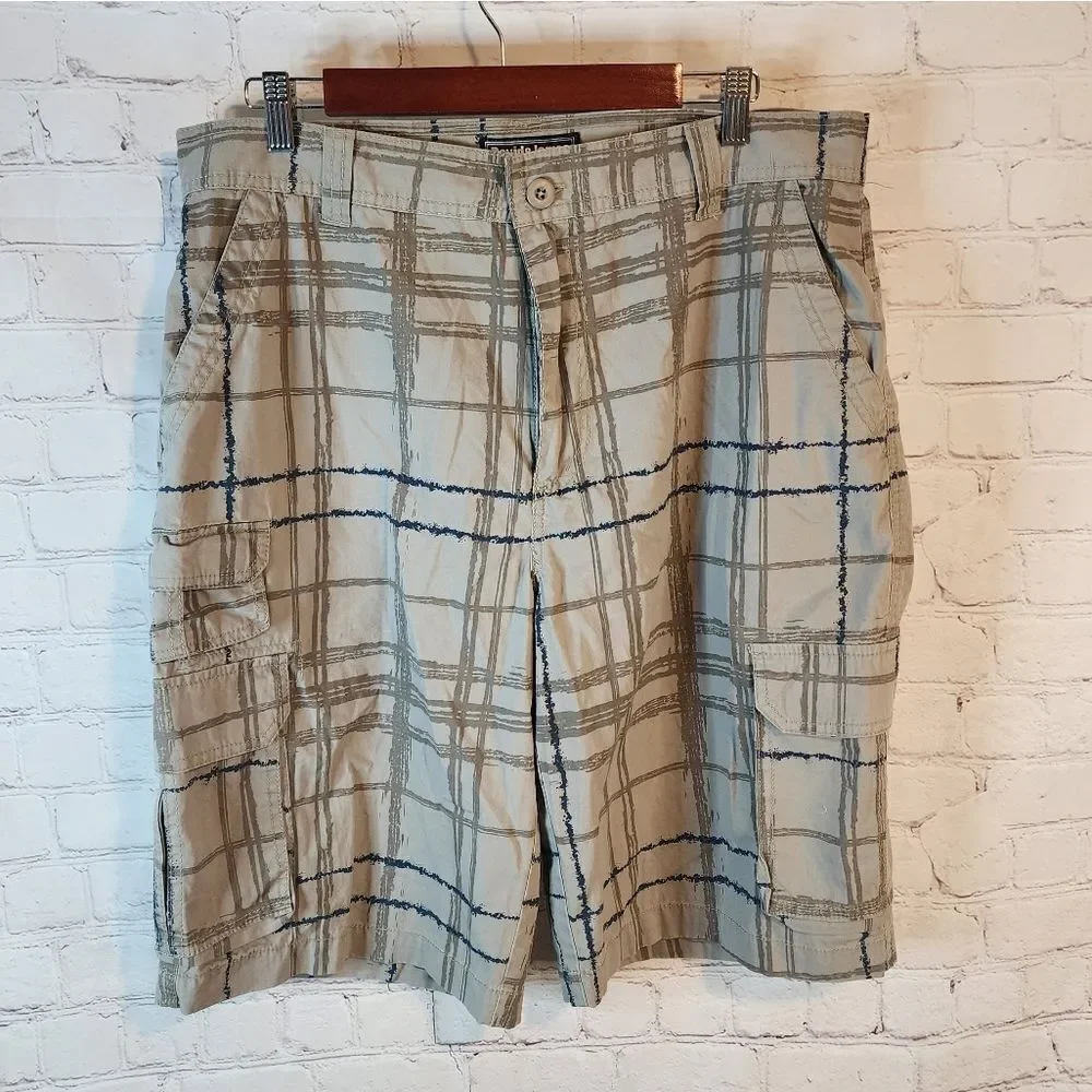 Men's David & James cargo shorts, size 36